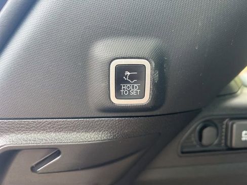 Used 2025 Jeep Grand Cherokee Laredo w/ Luxury Tech Group I AWD/4WD image 24