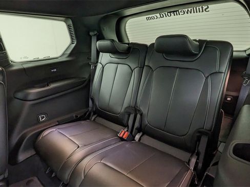 Used 2025 Jeep Grand Cherokee L Limited image 37