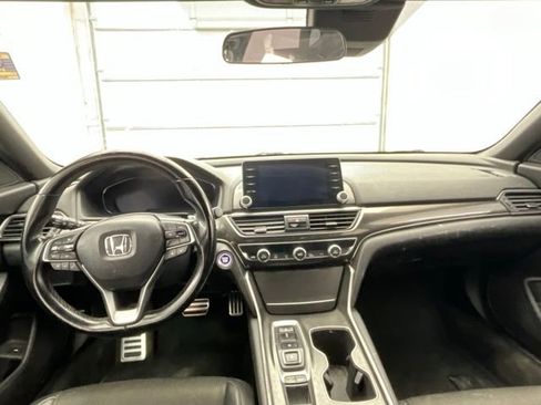 Used 2021 Honda Accord Sport image 3