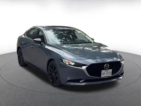 Used 2025 MAZDA MAZDA3 s image 3