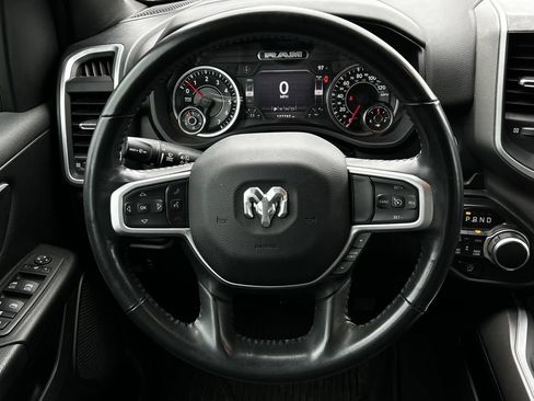 Used 2022 RAM 1500 Lone Star AWD/4WD image 16