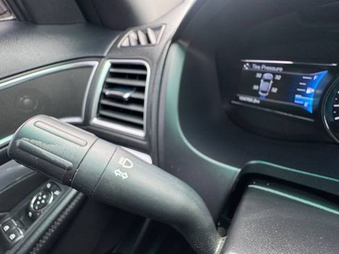 Used 2016 Ford Explorer Sport AWD/4WD image 25