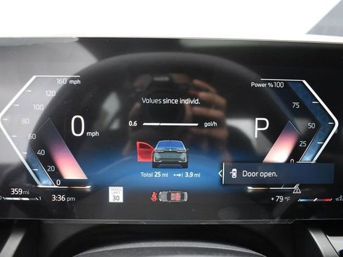 Used 2024 BMW 530i w/ Premium Package image 20