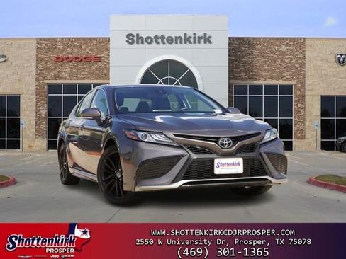 Used 2024 Toyota Camry XSE FWD image 1