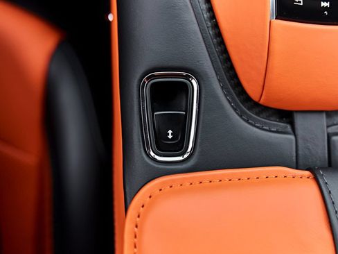 Used 2023 Aston Martin DBS Coupe RWD image 80