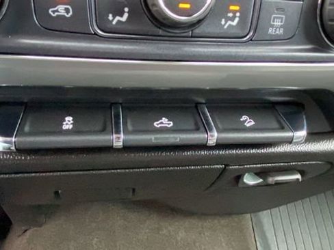 Used 2016 Chevrolet Silverado 1500 LT w/ All Star Edition image 27