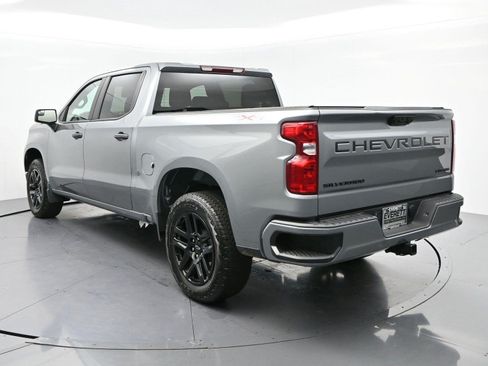 Used 2025 Chevrolet Silverado 1500 Custom w/ Turbomax Blackout Package AWD/4WD image 5