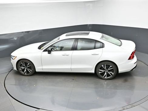 Used 2023 Volvo S60 B5 Core w/ Climate Package FWD image 24