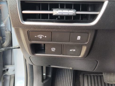 Used 2025 Hyundai Sonata SEL FWD image 22