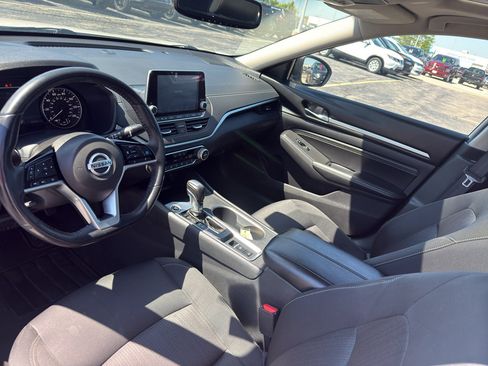 Used 2019 Nissan Altima 2.5 SV AWD/4WD image 23