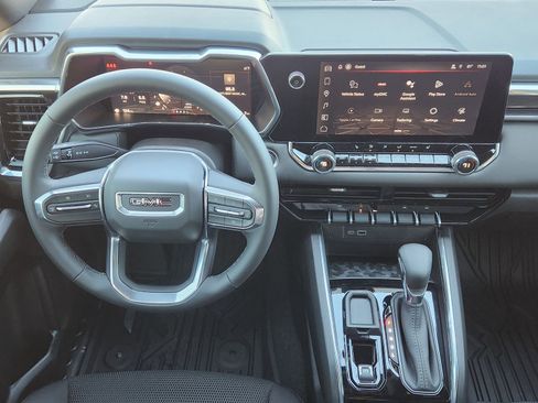 New 2026 GMC Canyon Elevation w/ Convenience Package image 30