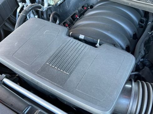 Used 2024 Chevrolet Tahoe RST w/ Sport Performance Package image 27