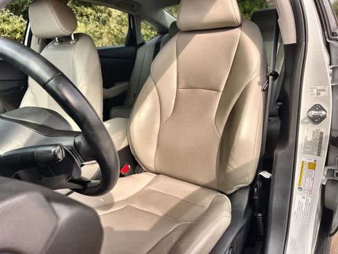 Certified 2024 Honda Accord EX-L image 11