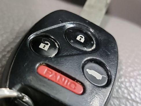 Used 2011 Honda Pilot EX-L image 32