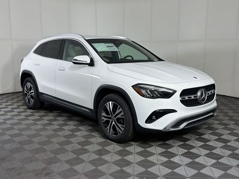 Used 2026 Mercedes-Benz GLA 250 4MATIC image 7