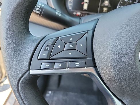 New 2024 Nissan Kicks SV w/ Interior Electronics Package image 27
