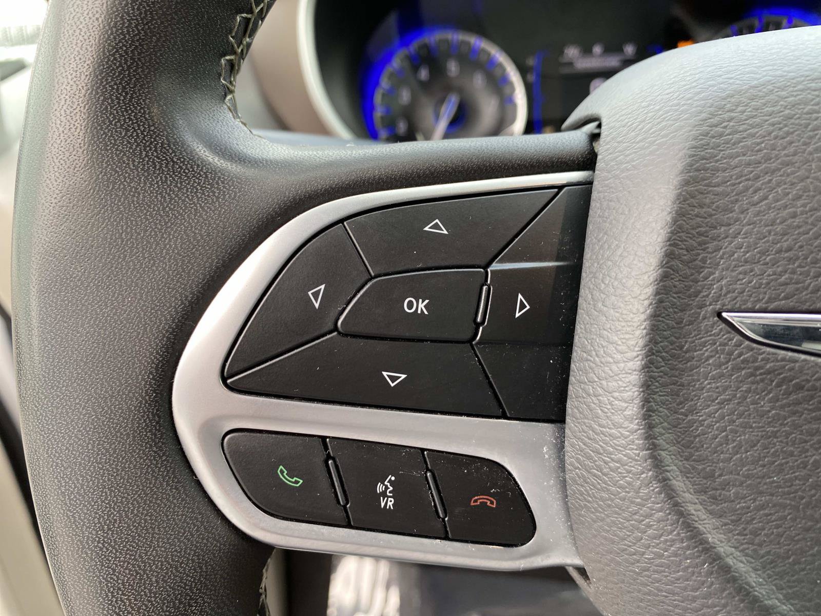 Used 2024 Chrysler Voyager LX FWD image 16
