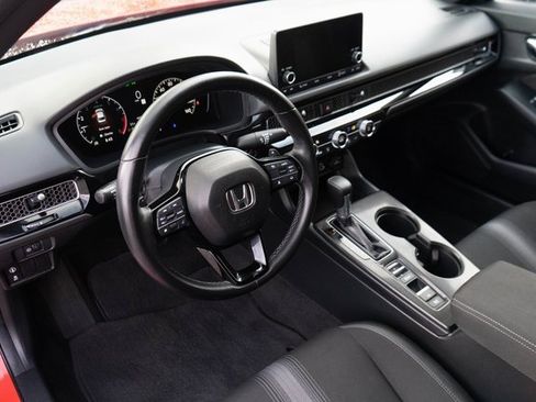 Used 2024 Honda Civic Sport image 3