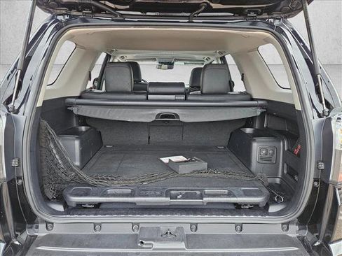 Used 2023 Toyota 4Runner TRD Off-Road Premium w/ Moonroof Package AWD/4WD image 6