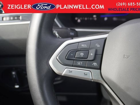 Used 2024 Volkswagen Tiguan Wolfsburg Edition image 26