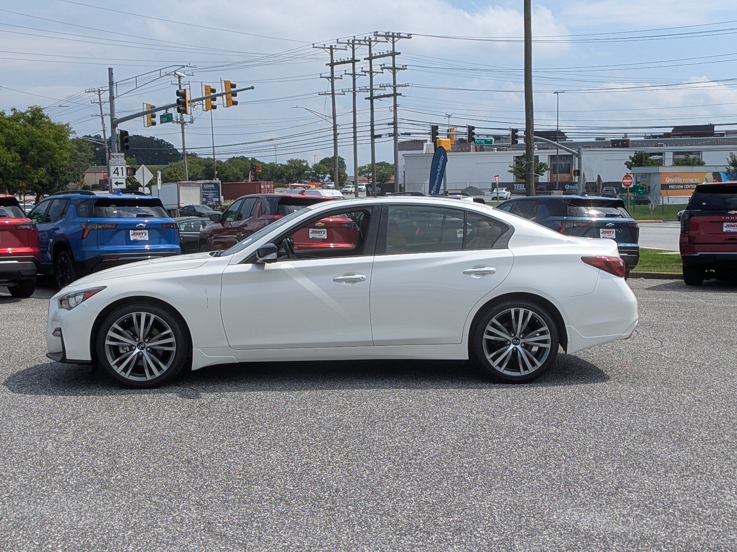 Used 2023 INFINITI Q50 Sensory AWD/4WD image 5