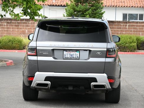 Used 2018 Land Rover Range Rover Sport HSE AWD/4WD image 6