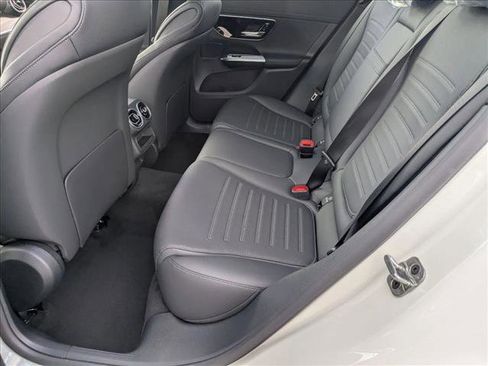 New 2026 Mercedes-Benz GLC 300 image 15