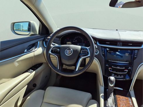 Used 2014 Cadillac XTS image 15