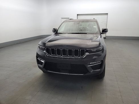 Used 2022 Jeep Grand Cherokee Limited 4xe image 15