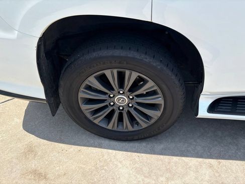 Used 2021 Lexus GX 460 Premium AWD/4WD image 13