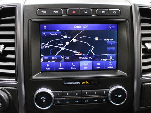 Used 2020 Ford Expedition Max Platinum image 18