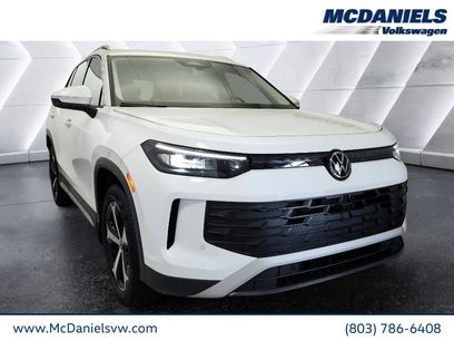 New 2025 Volkswagen Tiguan SE