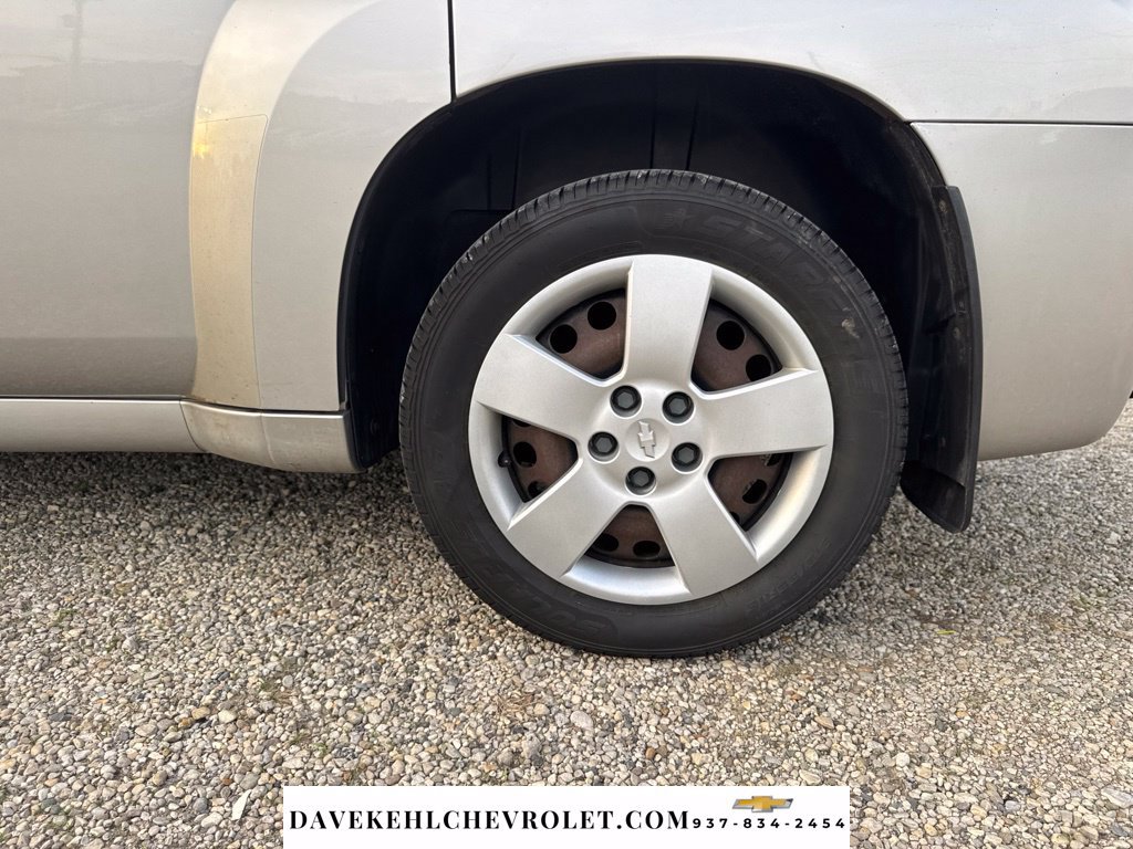 Used 2008 Chevrolet HHR LS FWD image 32