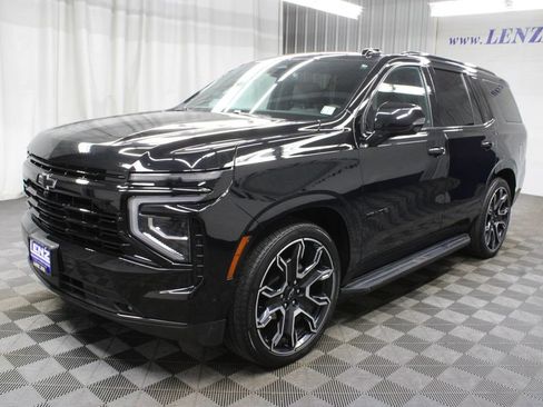 Used 2026 Chevrolet Tahoe RST w/ RST Capability Package AWD/4WD image 9