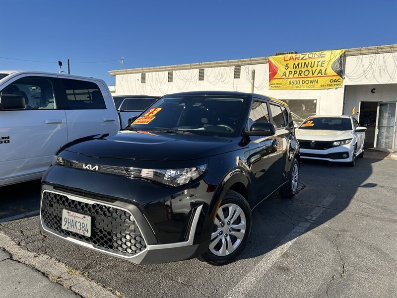 Used 2023 Kia Soul LX FWD image 33