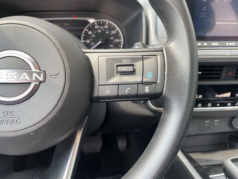 Certified 2024 Nissan Rogue SV image 14