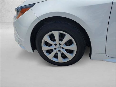 Certified 2024 Toyota Corolla LE FWD image 22