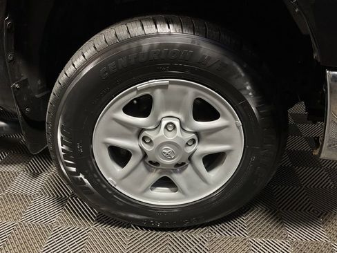 Used 2021 Toyota Tundra SR5 w/ SR5 Upgrade Package image 35