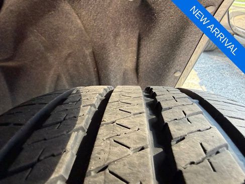Used 2020 Jeep Grand Cherokee Altitude AWD/4WD image 8