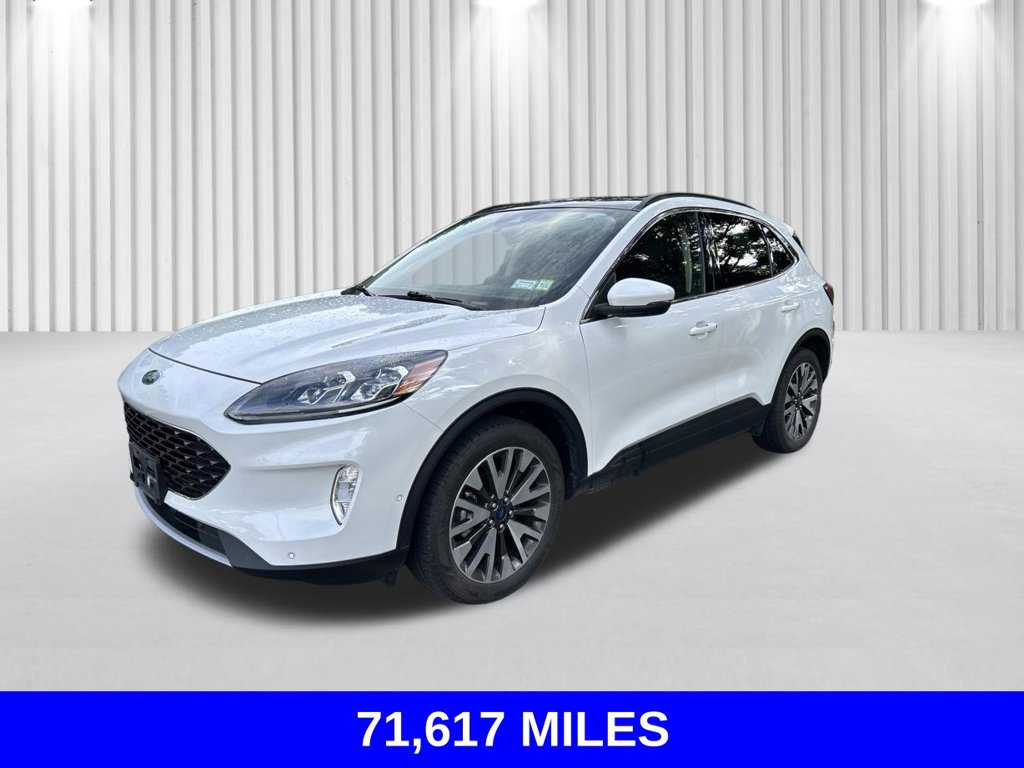 Used 2020 Ford Escape Titanium AWD/4WD image 3
