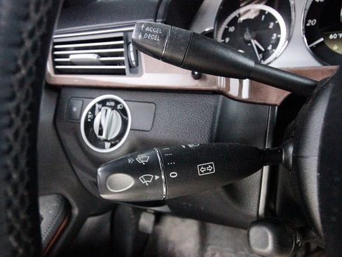 Used 2012 Mercedes-Benz E 350 4MATIC Sedan image 14