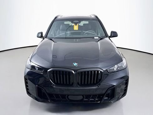 New 2026 BMW X5 xDrive40i w/ M Sport Package image 2