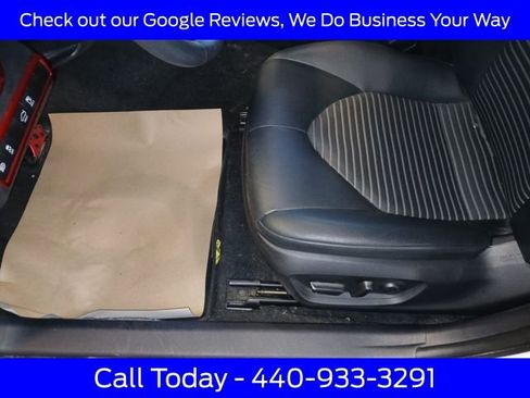 Used 2021 Toyota Camry SE w/ Audio Upgrade Package image 21