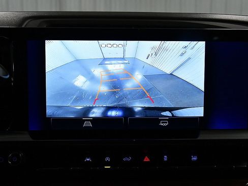 Used 2023 Chevrolet Silverado 1500 LT w/ Protection Package image 23