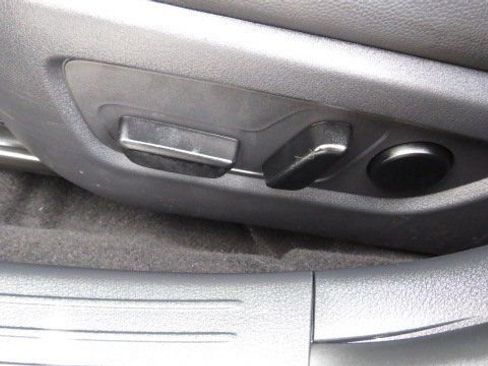 Used 2023 MAZDA CX-50 Meridian Edition image 17