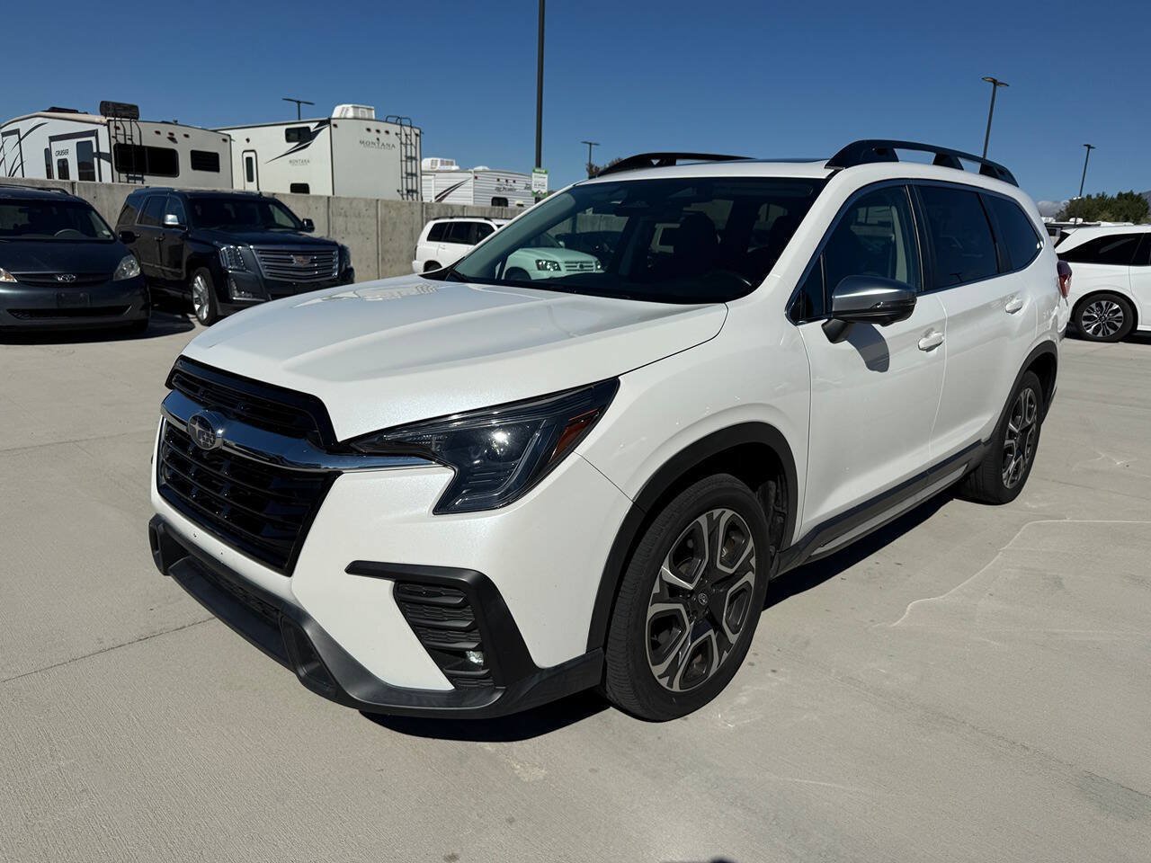 Used 2023 Subaru Ascent Limited w/ Technology Package AWD/4WD image 7