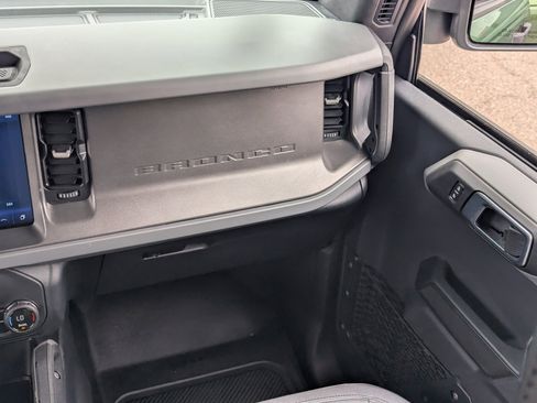 Used 2024 Ford Bronco Big Bend AWD/4WD image 16
