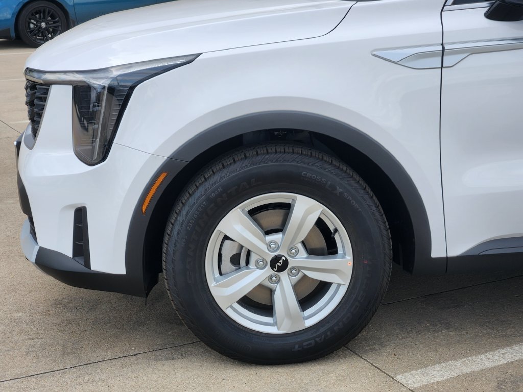 New 2026 Kia Sorento LX FWD image 7