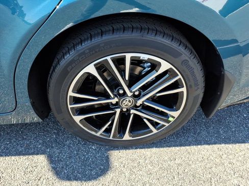 New 2026 Toyota Camry XLE AWD/4WD image 8