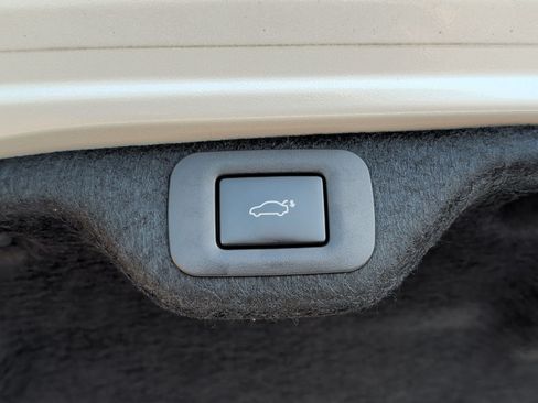 Used 2024 Lexus ES 350 w/ Premium Package FWD image 29